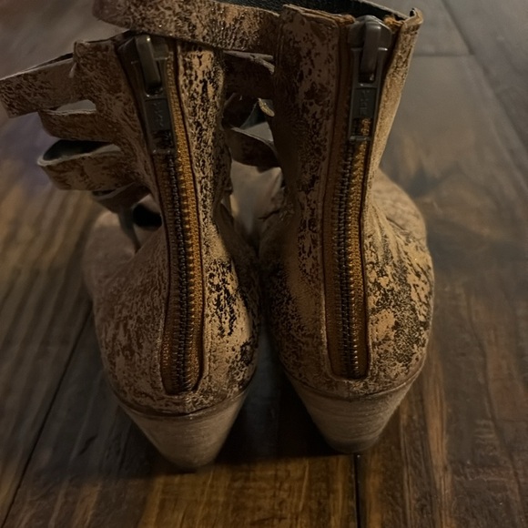 Free people boots - Picture 5 of 5